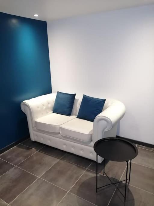 Peronnas Appartement Tout Proche De Bourg-En-Bresse מראה חיצוני תמונה
